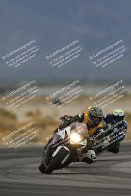 media/Nov-15-2025-Race Pace (Sat) [[8de605a2d8]]/Non Verified Riders (1st 20 Minutes)/Turn 4 (1010am)/